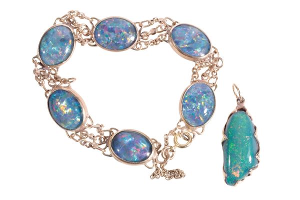 SYNTHETIC BLACK OPAL BRACELET