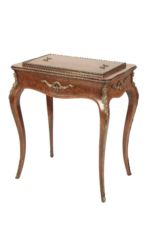 WALNUT, MARQUETRY AND GILT METAL MOUNTED JARDINIERE TABLE IN LOUIS XV TASTE