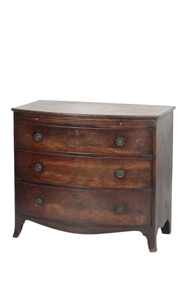 GEORGE III MAHOGANY BOWFRONT CHEST OF DRAWERS