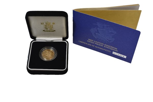 GOLD 2005 CASED ROYAL MINT PROOF SOVEREIGN