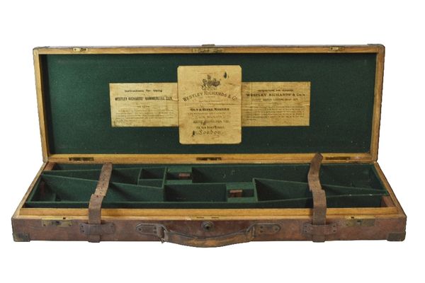 W. RICHARDS & CO. OF NEW BOND STREET, LONDON : A DOUBLE OAK AND LEATHER GUN CASE