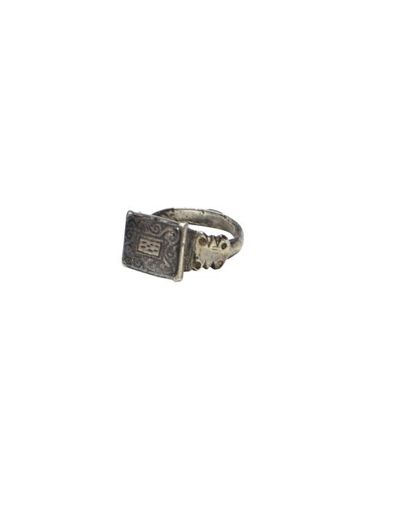 OTTOMAN NIELLO WHITE METAL RING