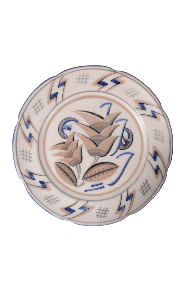 POOLE POTTERY: A "TRADITIONAL" DISH