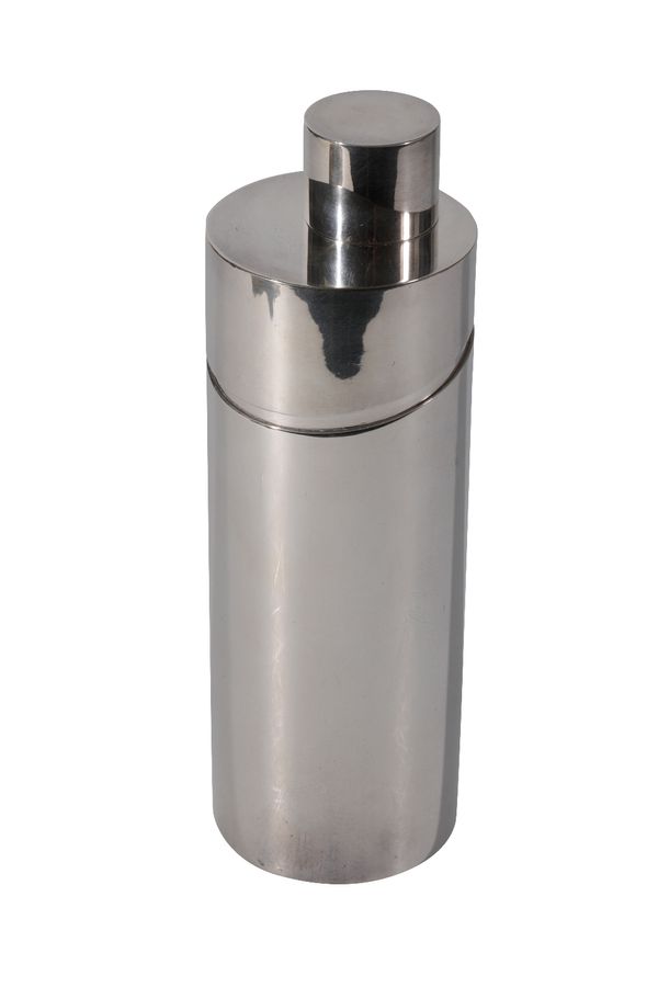 *LINO SABATTINI FOR CHRISTOFLE: AN ART DECO SILVER PLATED "WINDSOR" COCKTAIL SHAKER