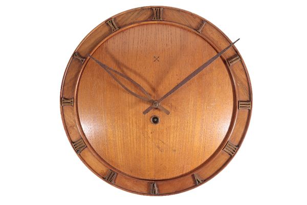 HAC (HAMBURG AMERICAN CLOCK COMPANY): AN OAK WALL CLOCK