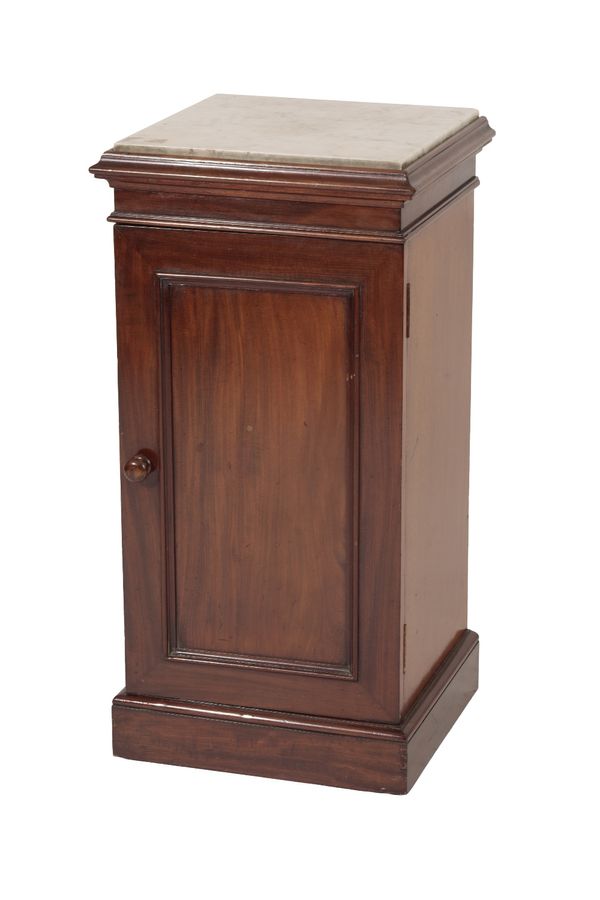 VICTORIAN MAHOGANY AND MARBLE TOPPED POT CUPBOARD