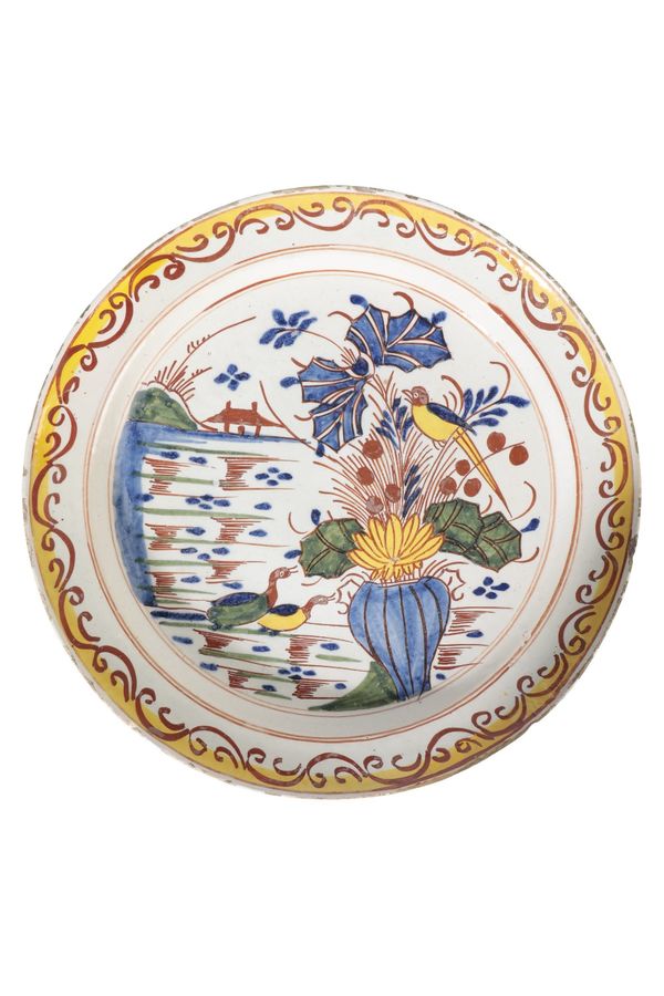 LARGE ENGLISH POLYCHROME DELFT CHARGER, 18TH CENTURY