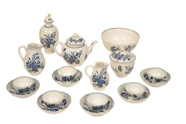 FIRST PERIOD WORCESTER BLUE AND WHITE TEA WARES, 18TH CENTURY