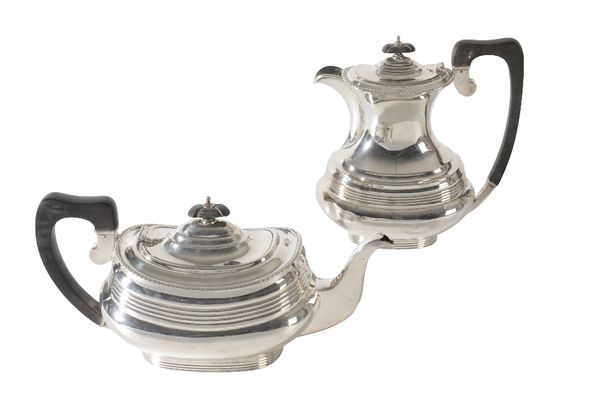 SILVER TEAPOT AND COFFEE POT