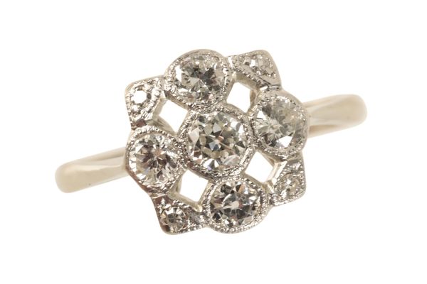 A DIAMOND CLUSTER RING