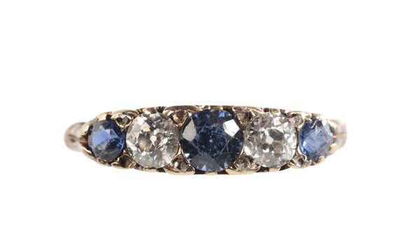 A FIVE STONE SAPPHIRE AND DIAMOND RING