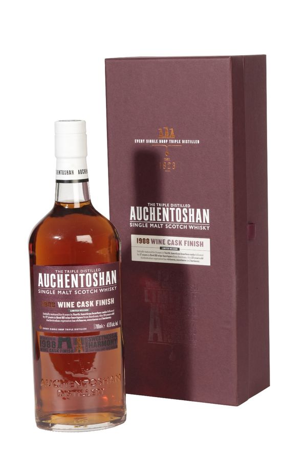 AUCHENTOSHAN SINGLE MALT SCOTCH WHISKY, AGED 25 YEARS, 1988