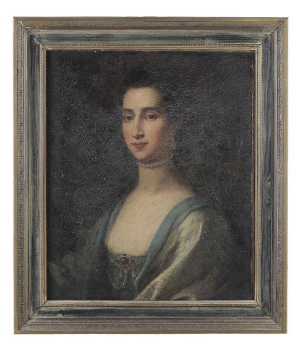 ENGLISH SCHOOL, 18TH CENTURY, A portrait of an elegant lady