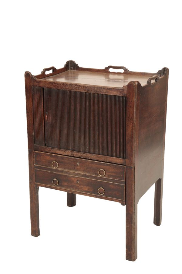 LATE GEORGE II OR GEORGE III TRAY TOP NIGHT COMMODE