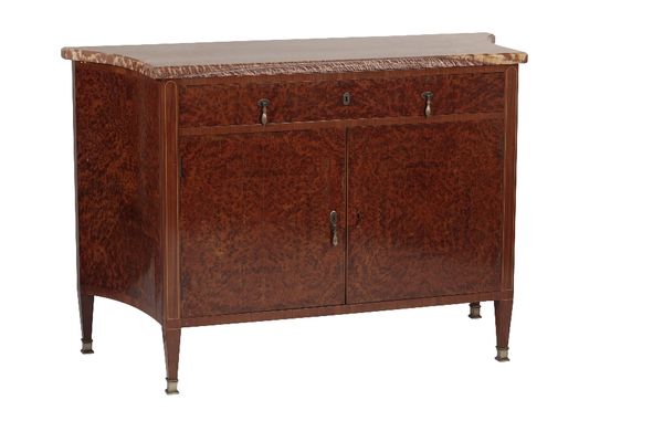 CONTINENTAL THUYAWOOD, BOXWOOD STRUNG AND SICILIAN JASPER TOPPED COMMODE