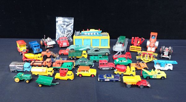 A COLLECTION OF CORGI AND DINKY DIECAST MODELS