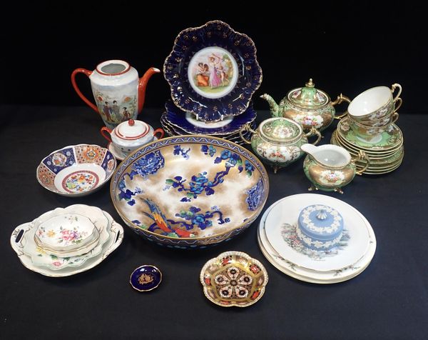 A COLLECTION OF CERAMICS