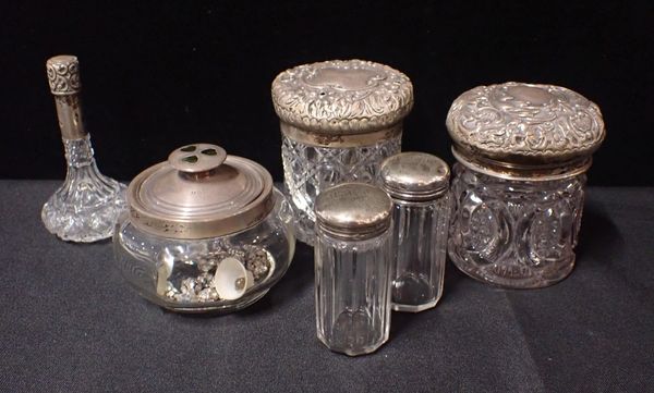 A GROUP OF SILVER MOUNTED GLASS DRESSING TABLE ITEMS