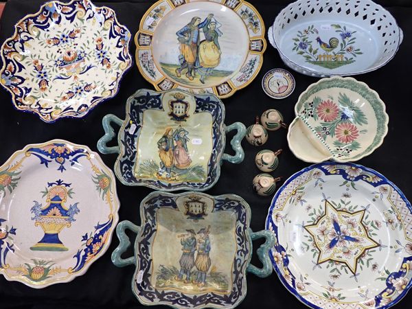A PAIR OF HR QUIMPER 'KERFJOLIE' DISHES