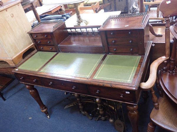 A VICTORIAN MAHOGANY DESK