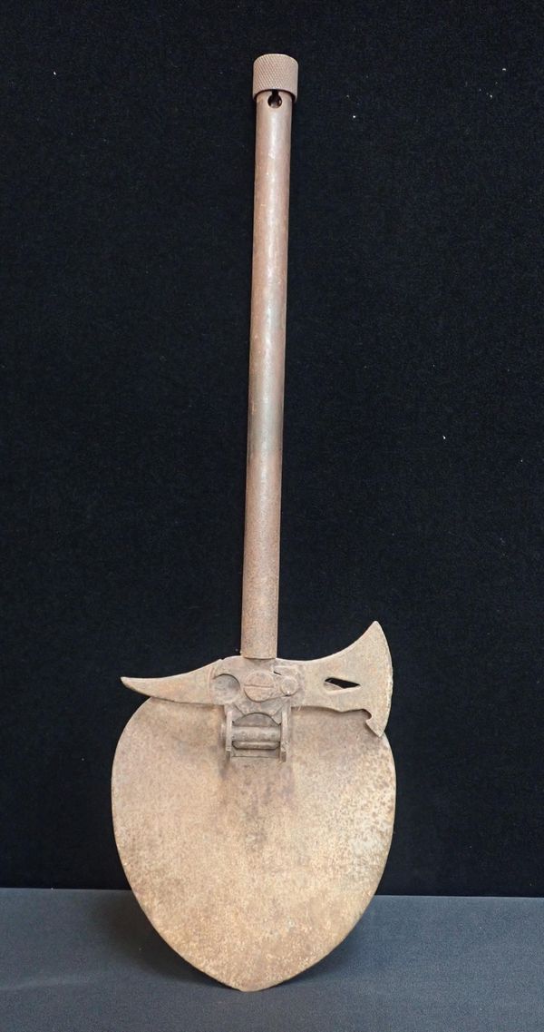 AN 'ACROW TOOL'  MULTI-TOOL SPADE