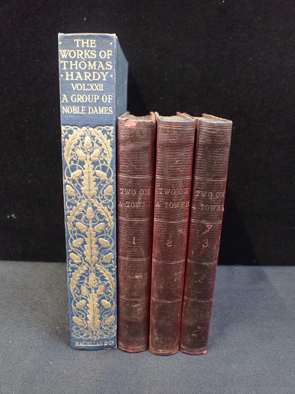 THOMAS HARDY: TWO ON A TOWER, 3 VOLS