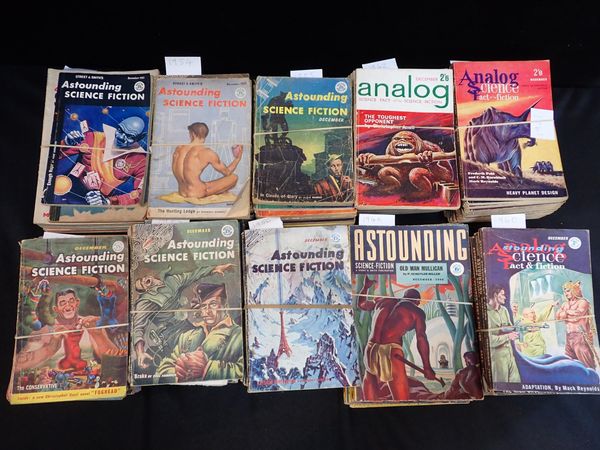 A COLLECTION OF VINTAGE 'ASTOUNDING SCIENCE FICTION'
