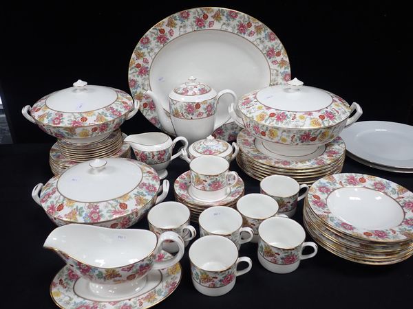 A ROYAL WORCESTER 'CHINESE GARDEN' PART DINNER SERVICE