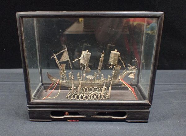 HONG KONG WHITE METAL JUNK, CASED