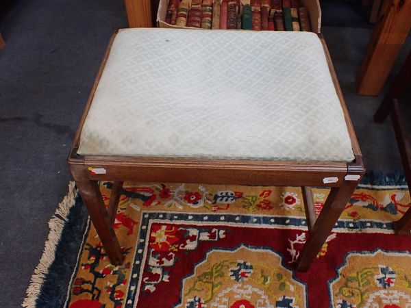 AN EDWARDIAN MAHOGANY STOOL