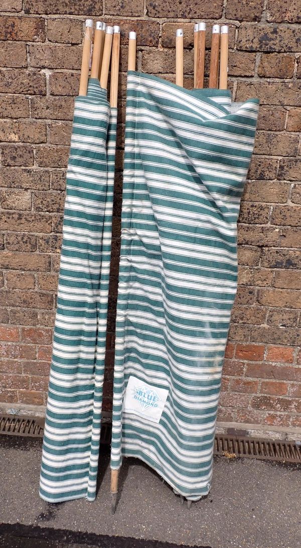 A PAIR OF GARDEN/BEACH WIND BREAKS