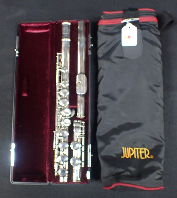 A JUPITER FLUTE, CASED