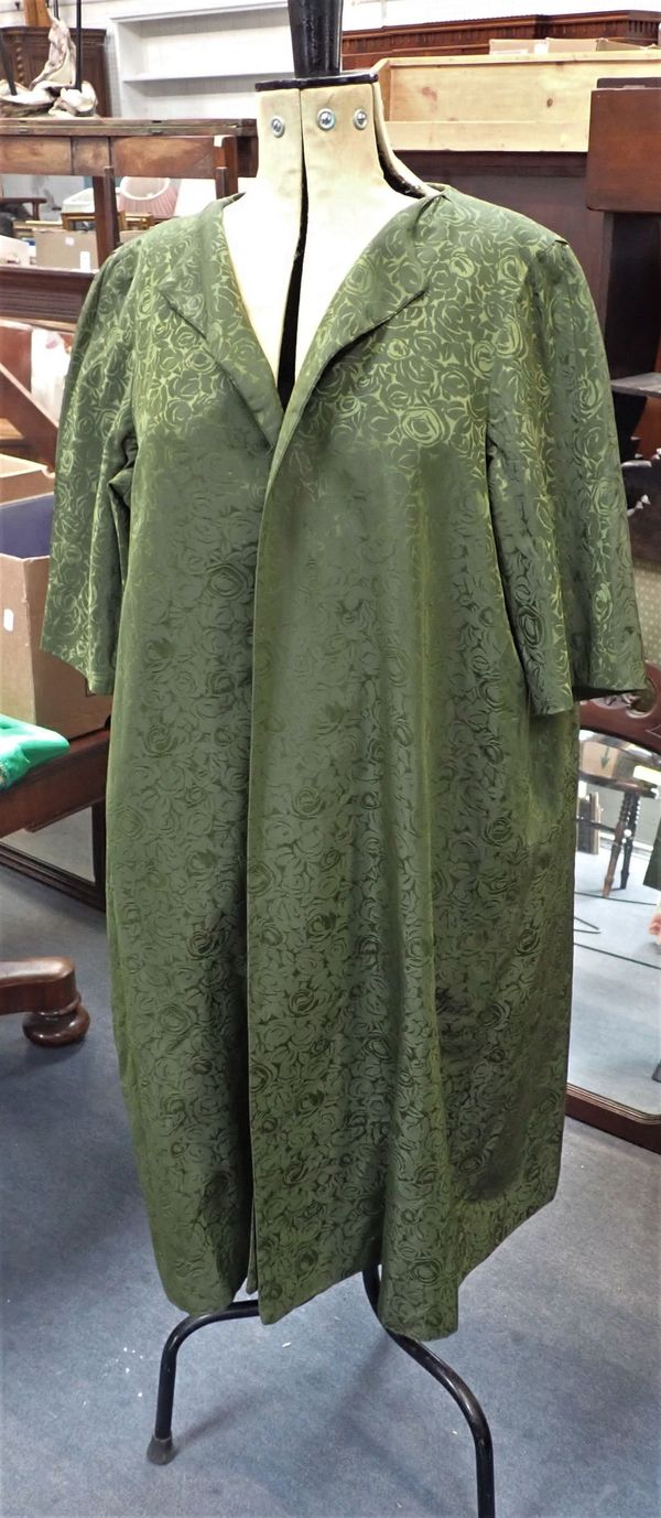 A LATE 1950s BROCADE EVENING COAT