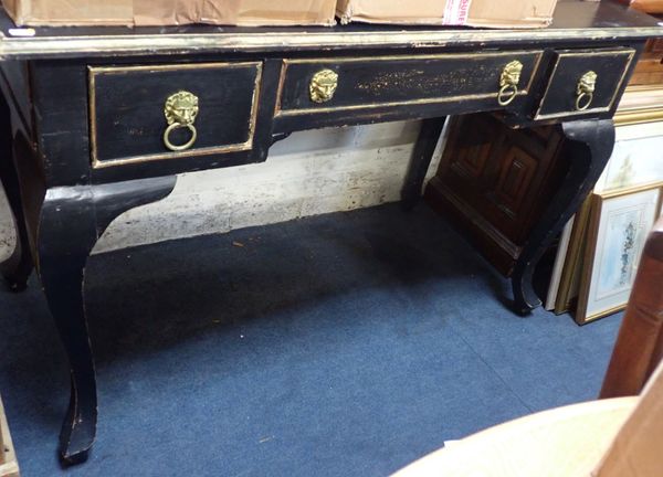 A PARCEL-GILT AND BLACK-PAINTED SIDE TABLE