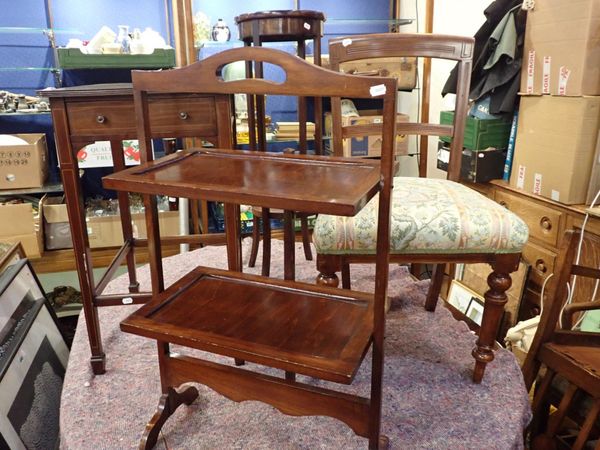 A VICTORIAN SET OF FOLDING SHELVES