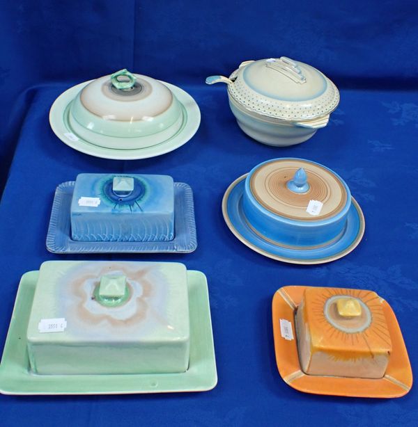 A COLLECTION OF SHELLEY HARMONY DRIPWARE