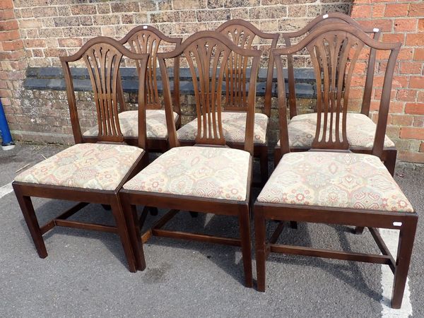 SIX HEPPLEWHITE STYLE MAHOGANY DINING CHAIRS