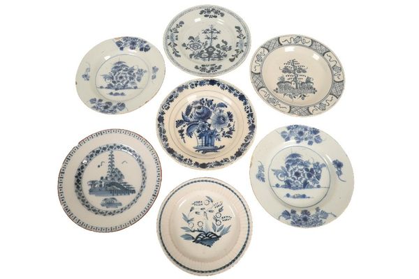 A DUTCH DELFTWARE BLUE AND WHITE CHARGER