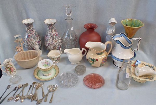 A COLLECTION OF VICTORIAN AND LATER CERAMICS