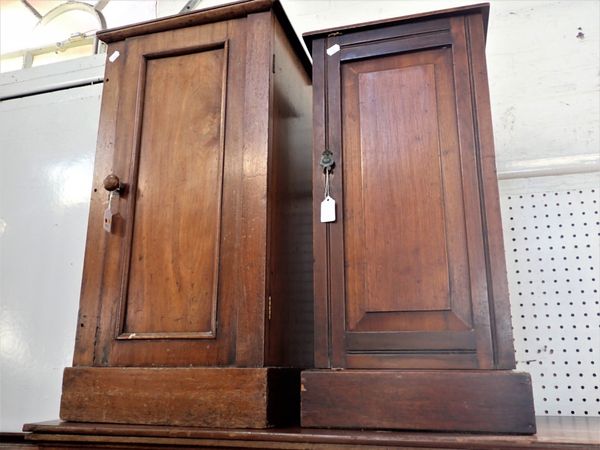 A VICTORIAN MAHOGANY POT CUPBOARD