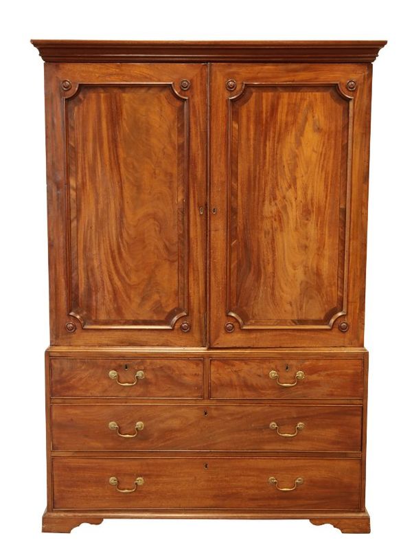 A GEORGE III MAHOGANY LINEN PRESS