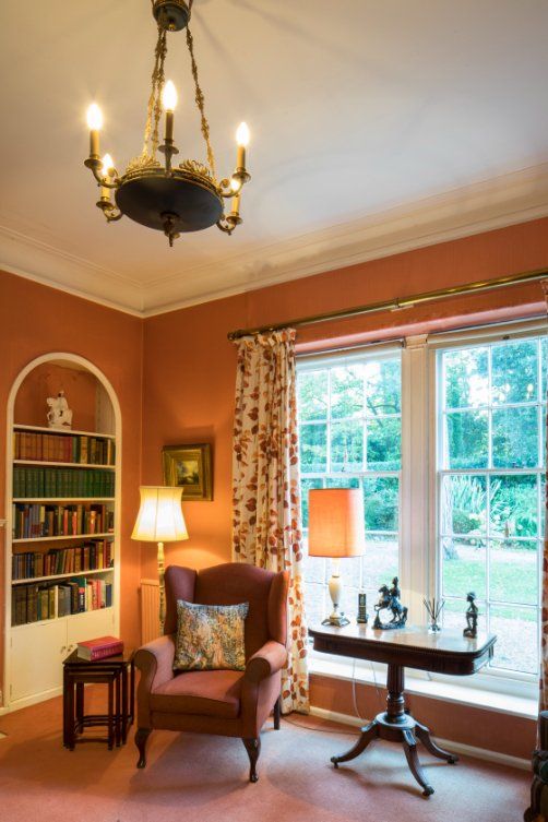 A REGENCY MAHOGANY TEA TABLE