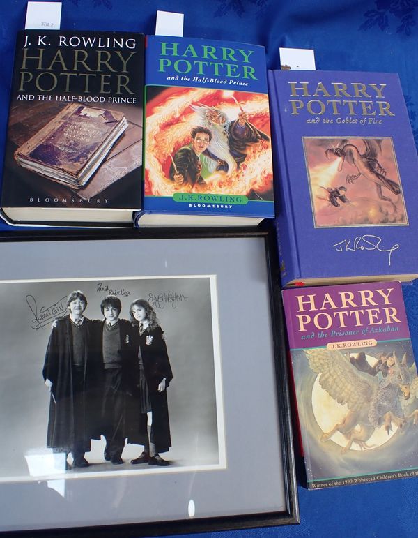 HARRY POTTER: A SIGNED PAPERBACK COPY OF 'THE PRISONER OF AZKABAN'