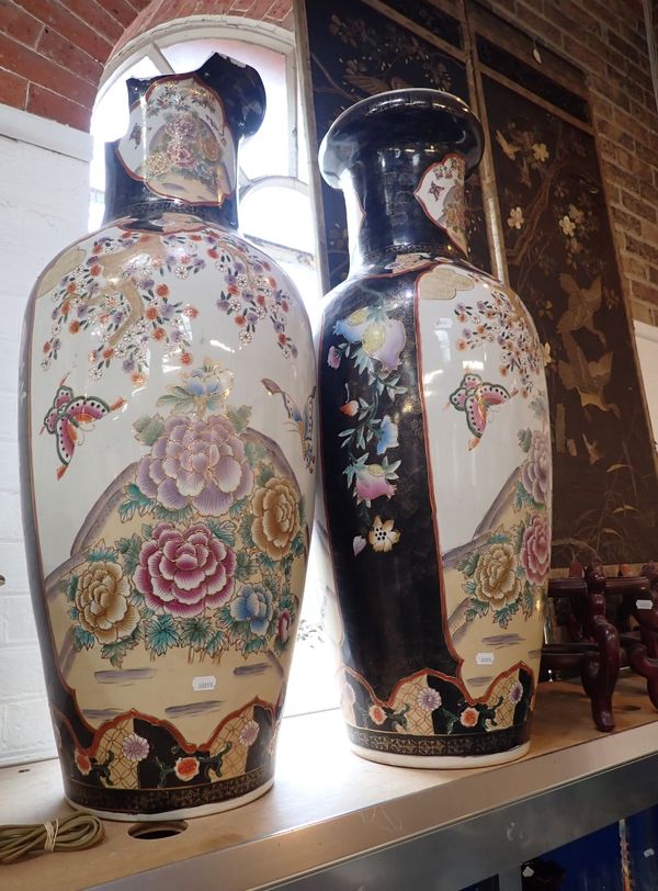 A PAIR OF LARGE MODERN CHINESE VASES