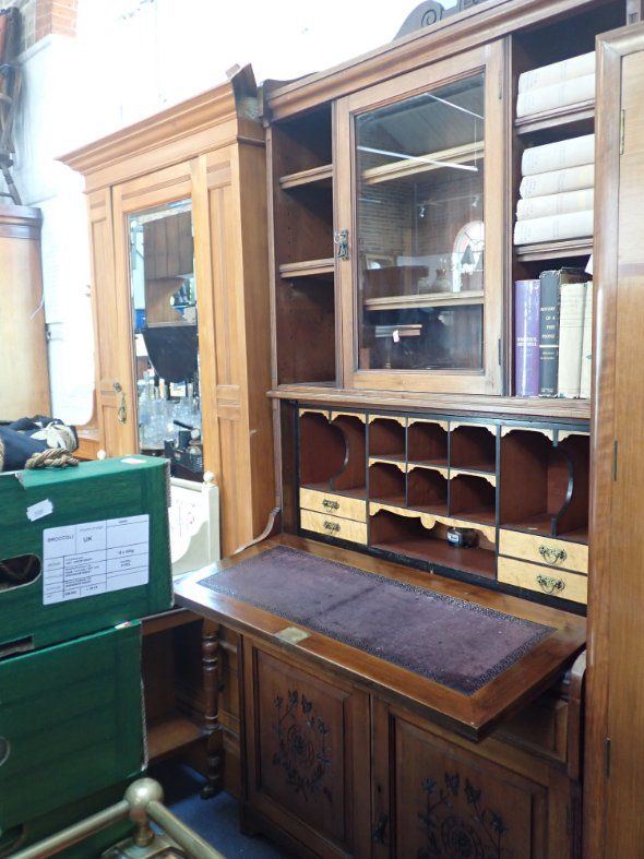 A LATE VICTORIAN WALNUT SECRETAIRE BOOKCASE