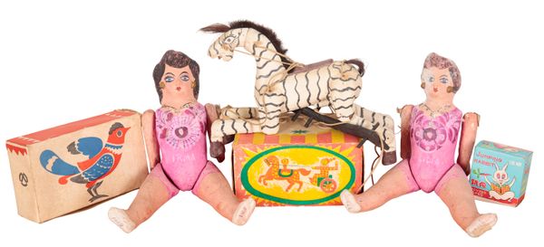 A SOVIET RUSSIAN ‘CIRCUS PONY AND CART’ TIN PLATE CLOCKWORK TOY