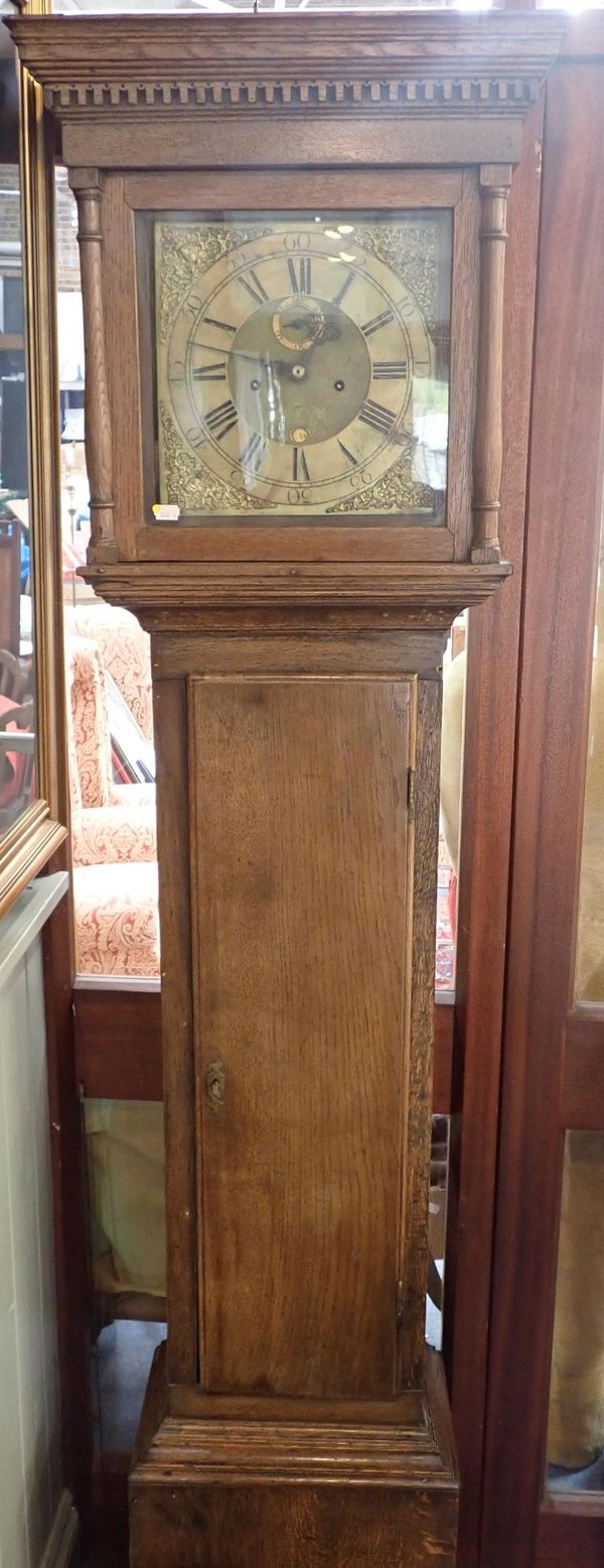 AN 18th CENTURY EIGHT-DAY OAK LONGCASE CLOCK