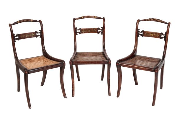 A SET OF SIX REGENCY GRAINED ROSEWOOD AND BRASS INLAID DINING CHAIRS,