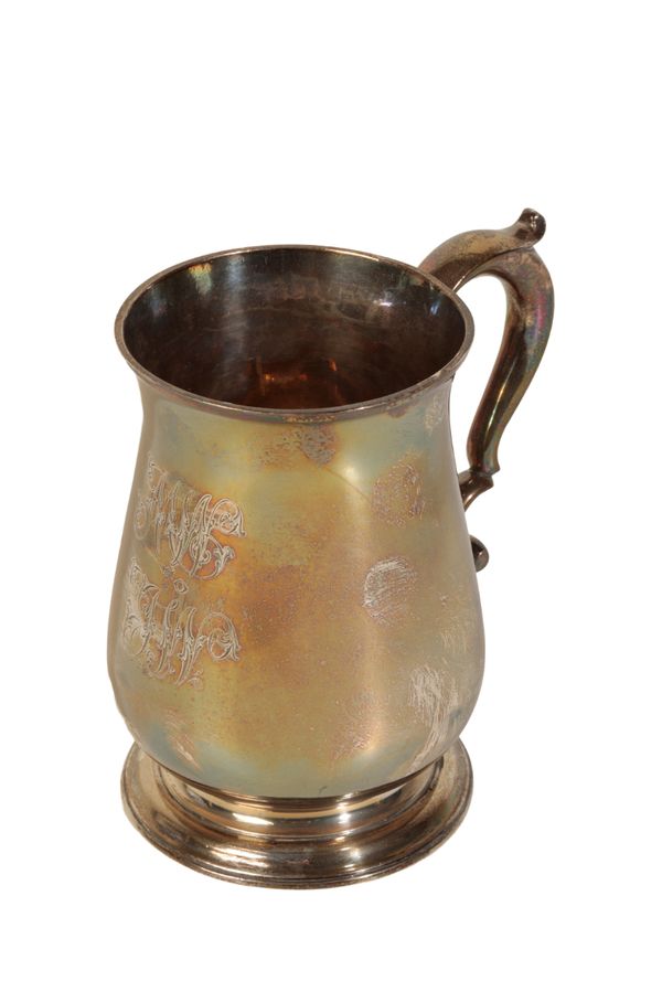 A GEORGE III SILVER MUG,