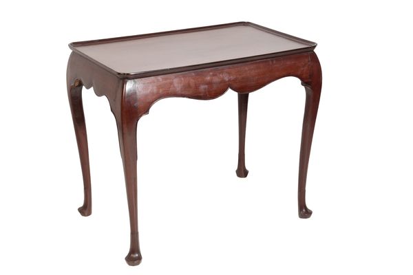 AN IRISH GEORGE II MAHOGANY SILVER TABLE,